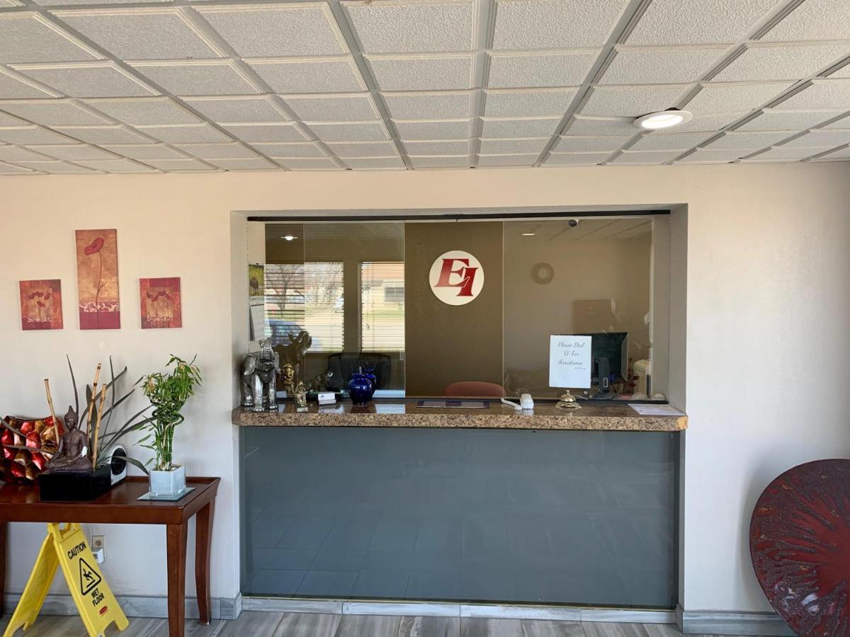קולומבוס Econo Inn מראה חיצוני תמונה